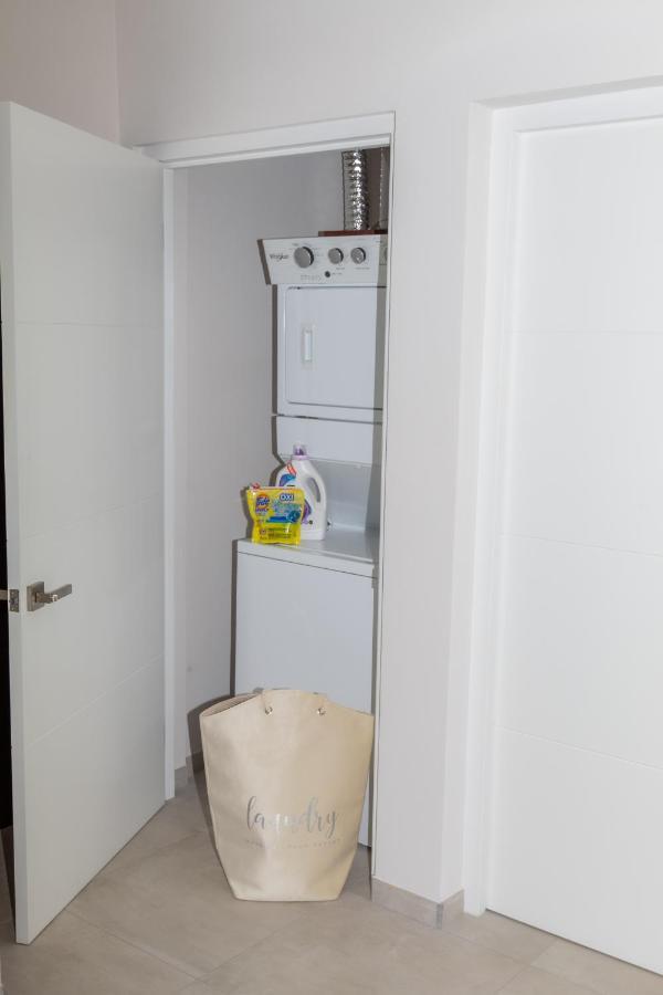 New! Cozy 1 Bedroom Condo- Gold Coast, Noord Aruba Παλμ Μπιτς Εξωτερικό φωτογραφία