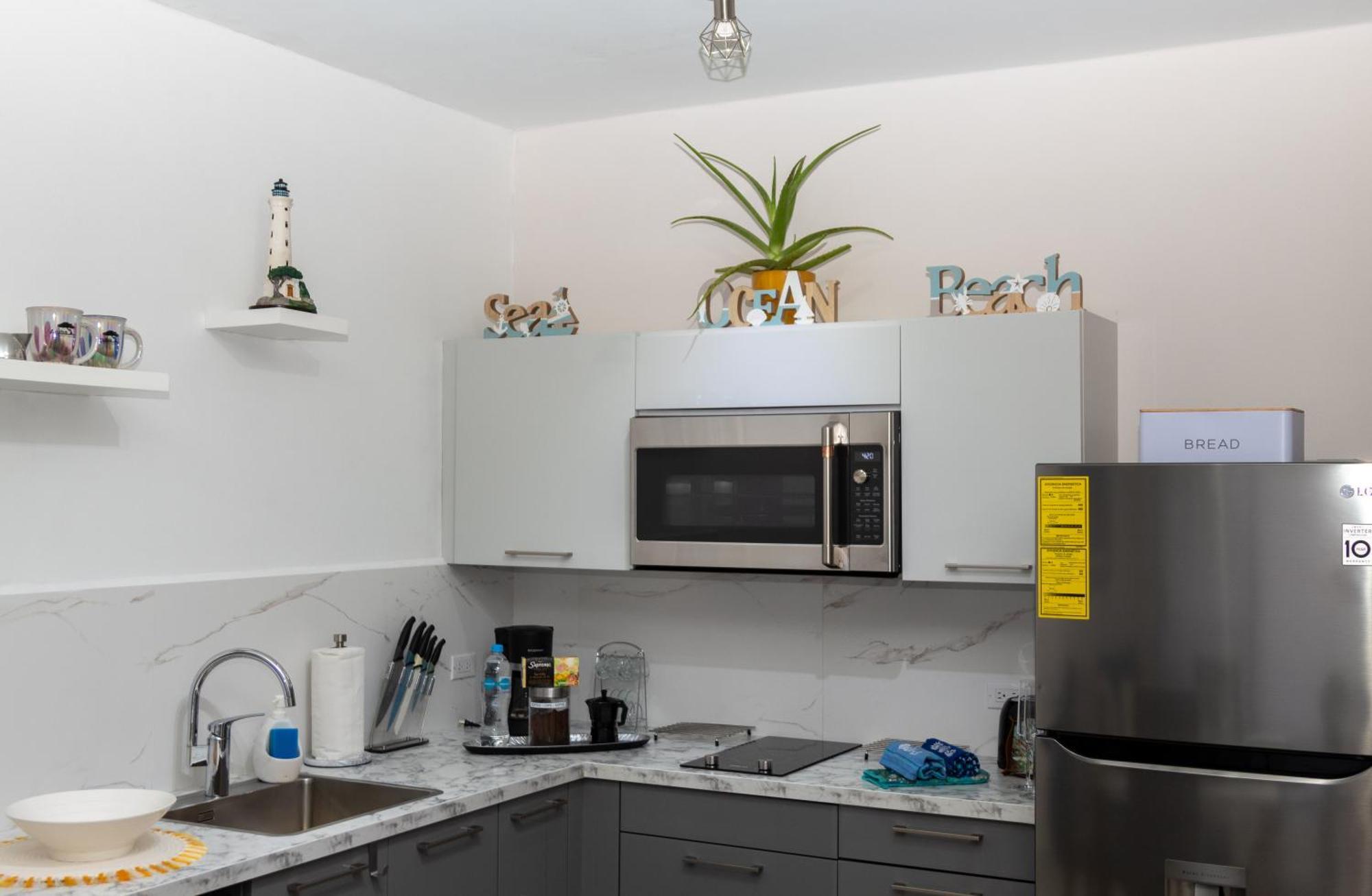 New! Cozy 1 Bedroom Condo- Gold Coast, Noord Aruba Παλμ Μπιτς Εξωτερικό φωτογραφία